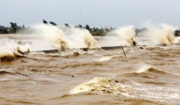 Bão số 5 suy yếu thành áp thấp nhiệt đới, miền Bắc rét đậm